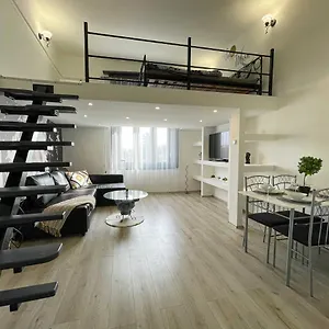 https://manyi-apartman-2.hotels-hajduszoboszlo-hungary.com