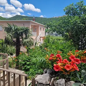 https://apartman-nena-crikvenica.primorje-gorskikotar.com
